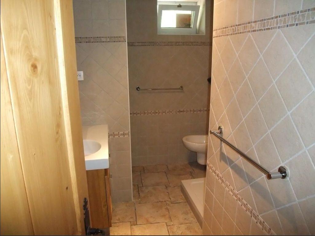 Le Domaine Du Grand Cellier Gites Appartement En Savoie Tournon Exterior photo